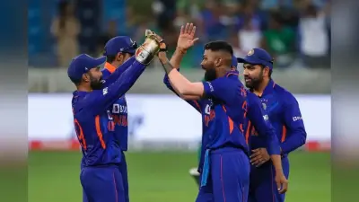IND vs PAK: पाकिस्तान को पटकनी का जश्न, लखनऊ से मेरठ तक झूम उठे लोग, सीएम योगी ने ऐसे मनाया जश्न