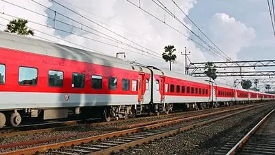 Jharkhand: AC बोगी में सफर करने वाले यात्रियों को मिलेगी बेहतर सुविधा, QR कोड स्कैन कर जानें कब धुला कंबल
