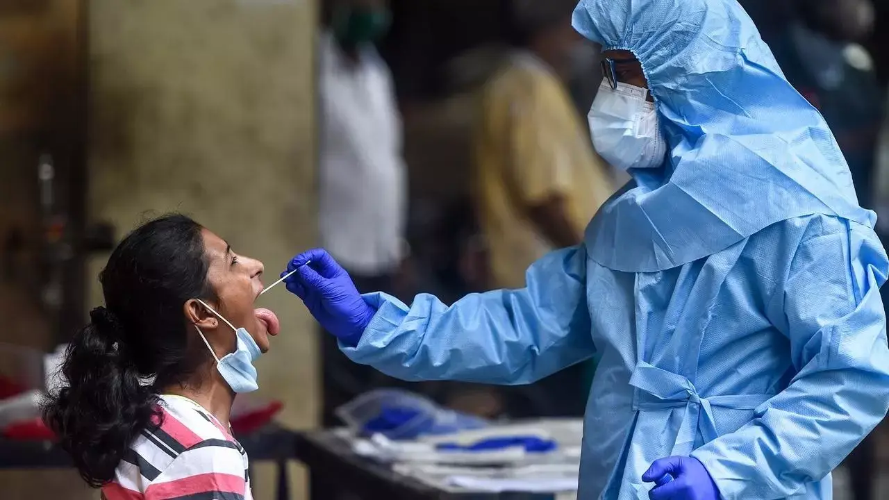 Coronavirus: अलीगढ़ में कोरोना विस्फोट, 24 घंटे में 36 मरीज पॉजिटिव