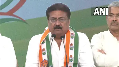 गुजरात चुनाव 2022: इसुदान गढ़वी के CM फेस बनाते ही AAP को झटका, कांग्रेस में शामिल हुए इंद्रनील राजगुरु