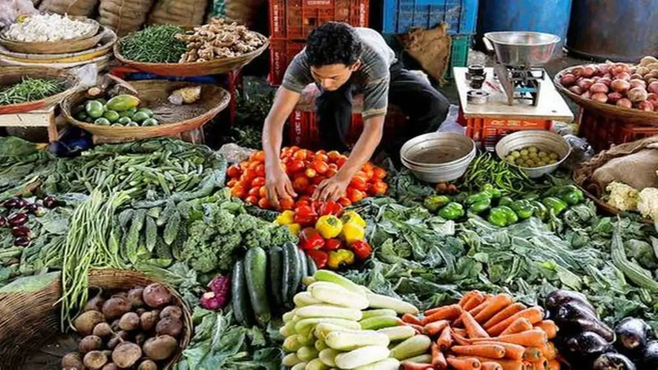Retail Inflation: राहत भरी खबर! खुदरा महंगाई दर में गिरावट, अगस्त में 6.83 फीसदी रही रिटेल इंफ्लेशन