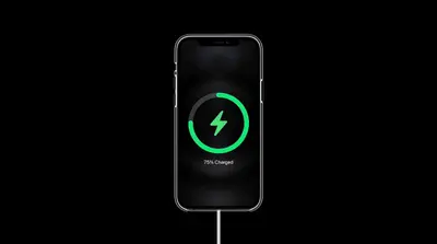 iPhone 12 की डिस्प्ले के बाद अब चार्जिंग में भी दिक्कत, iOS अपडेट का इंतजार