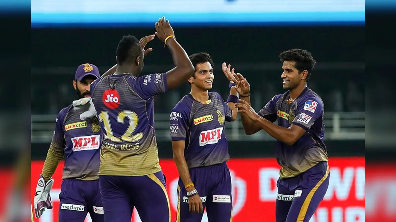 IPL 2020, CSK vs KKR : चौथी हार से चेन्नई पस्त, धौनी का विकेट मैच का टर्निंग प्वाइंट, केकेआर की बड़ी जीत