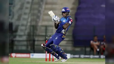 IPL 2020 : MI vs RCB मैच के दौरान आपस में भिड़े मॉरिस और पांड्या, लगी फटकार