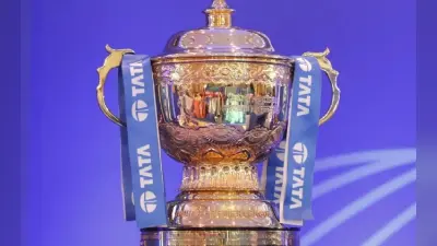 IPL Media Rights: केवल दो पैकेज के लिए लगी 42000 करोड़ से ज्यादा की बोली, बीसीसीआई को होगी मोटी कमाई
