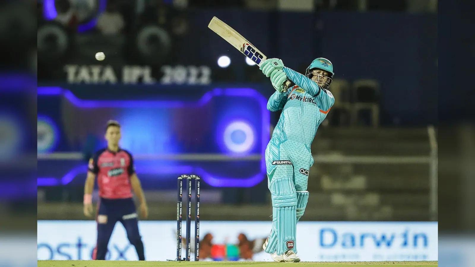 LSG vs RR, IPL 2022: प्लेऑफ में पहुंचने के लिए तरस गयी लखनऊ की टीम, राजस्थान रॉयल्स ने 24 रन से हराया