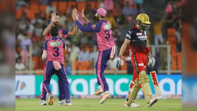 IPL 2022: जोस बटलर ने चौथा शतक जड़ लगायी रिकॉर्ड्स की झड़ी, कई दिग्गज क्रिकेटरों को छोड़ दिया पीछे