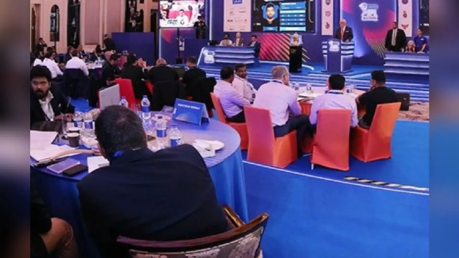 IPL Auction Date: आईपीएल 2022 मेगा ऑक्शन का डेट फाइनल, बेंगलुरु में इस दिन होगा आयोजन, देखें पूरा शेड्यूल
