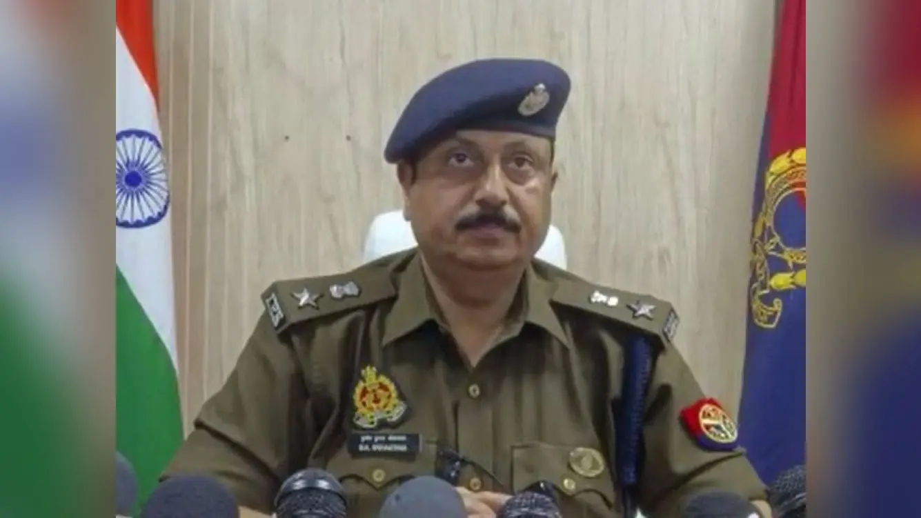 UP Police: कौशांबी के SP पर छेड़खानी का आरोप लगाने वाली महिला बयान से पलटी, अब कही ये बात, जानें पूरा मामला