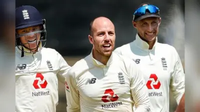IND vs ENG Test Series: गुलाबी गेंद से अलग तरह की चुनौती, मिलता है ज्यादा स्विंग, इंग्लैंड के स्पिनर लीच ने कही यह बात