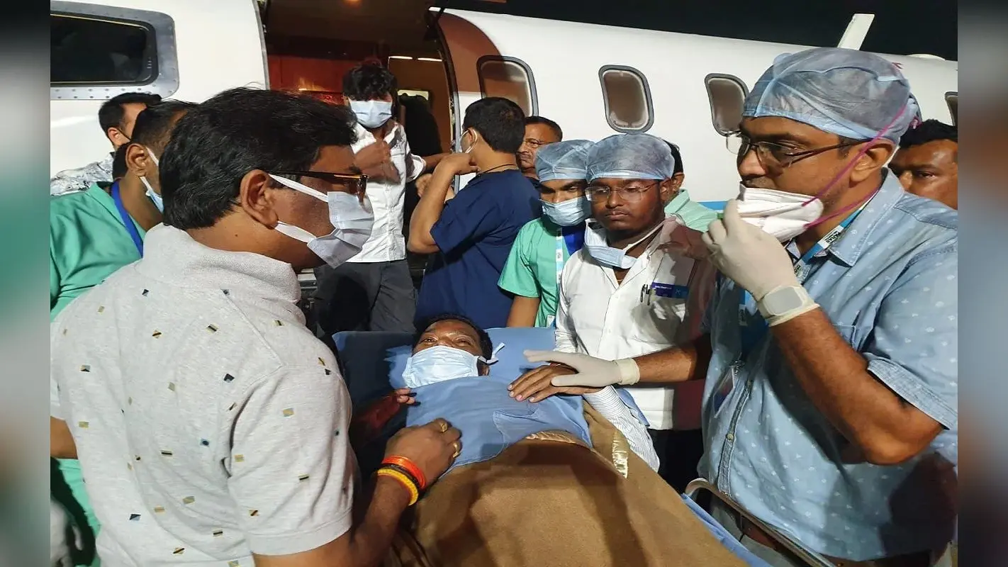 Jharkhand News: झारखंड के शिक्षा मंत्री जगरनाथ महतो की बिगड़ी तबीयत, एयर एंबुलेंस से चेन्नई किए गए शिफ्ट