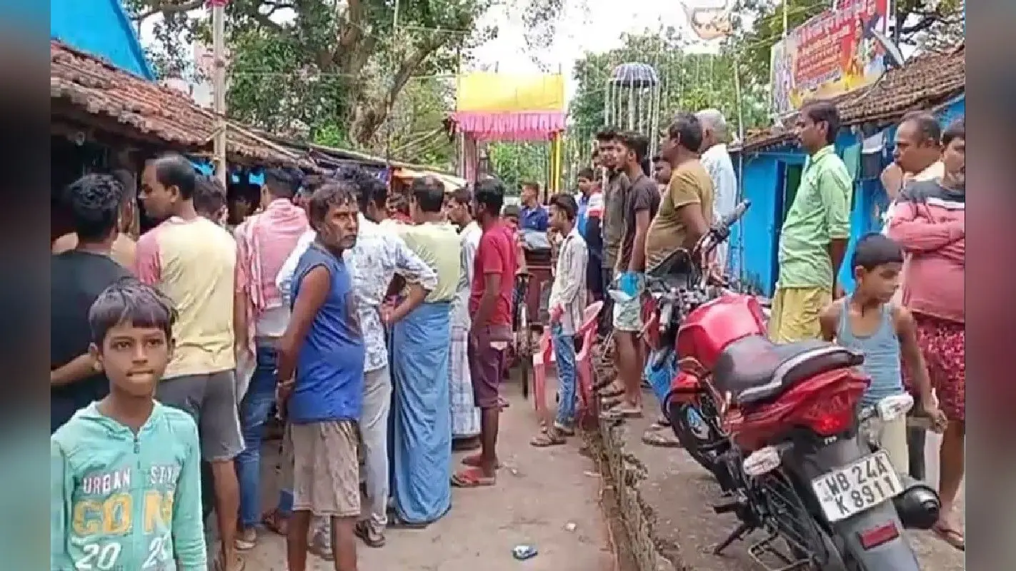 West Bengal: उत्तर 24 परगना जिले के भाटपाड़ा में तृणमूल नेता को मारी गोली, अस्पताल में चल रहा इलाज