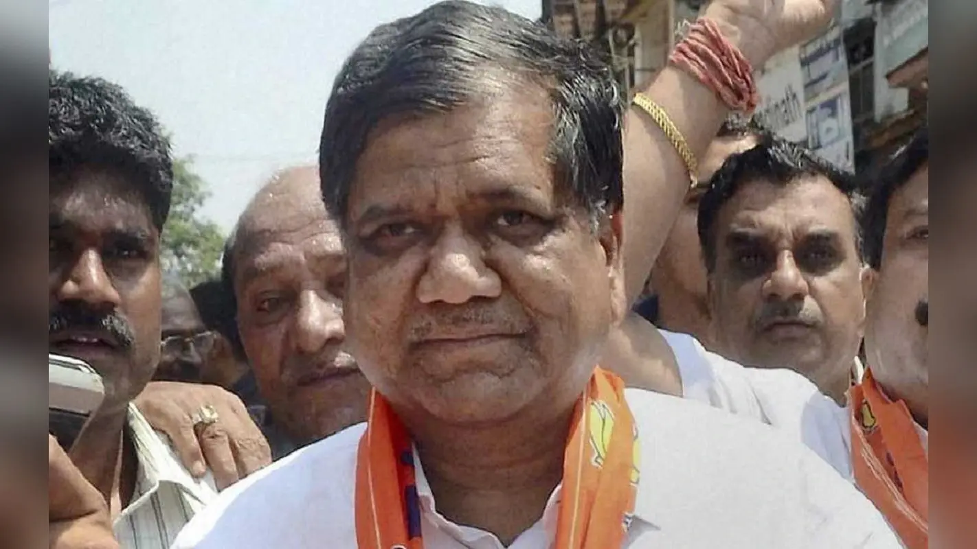 Karnataka Election: चुनाव से पहले बीजेपी में भगदड़ जारी, पूर्व सीएम जगदीश शेट्टार ने भी छोड़ी पार्टी