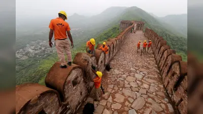 Jaipur Lightning: सुहावने मौसम में आमेर किला पहुंचे 11 युवकों की ठनका से मौत, पीड़ित बाप ने सुनायी दास्तां