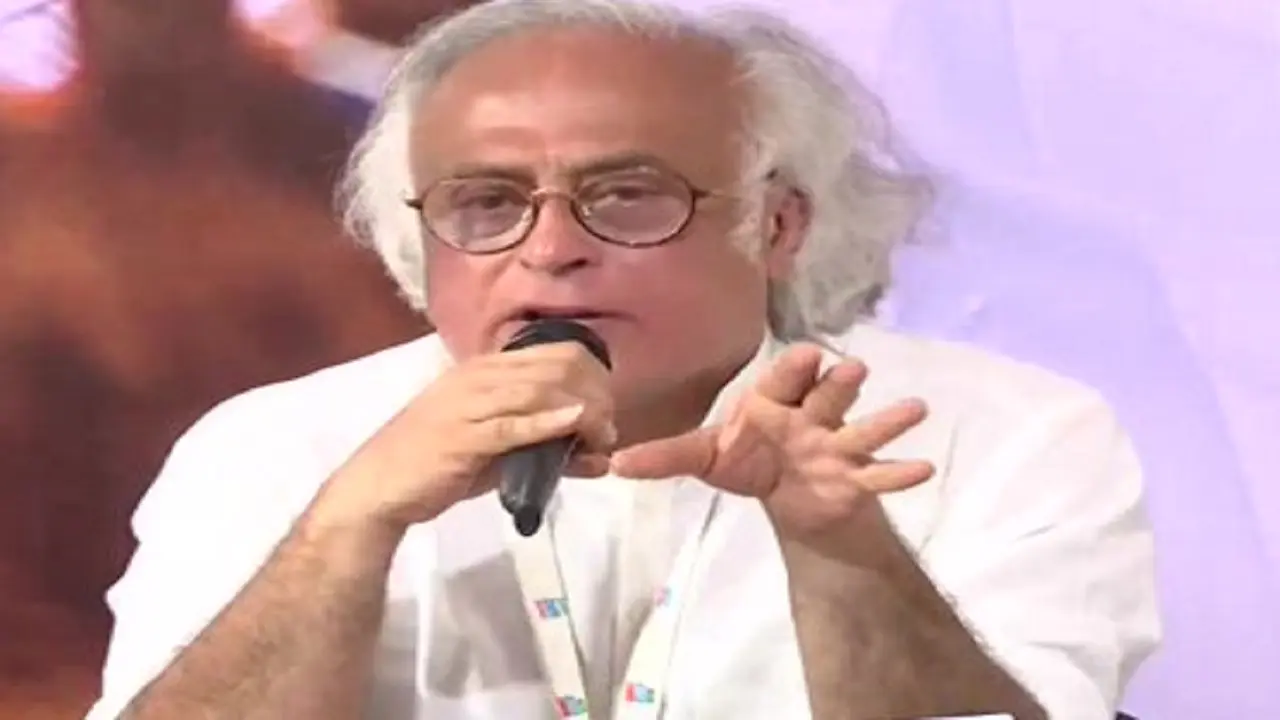 Congress Politics: जयराम रमेश ने कहा- कांग्रेस में जो कुछ हो रहा है वह साइडशो, मेन शो ‘भारत जोड़ो यात्रा’