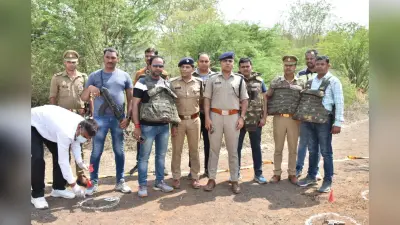 जालौन: पुलिस कांस्टेबल की हत्या में वांछित दोनों अपराधी मुठभेड़ में ढेर, इंस्पेक्टर के हाथ में लगी गोली