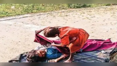जमशेदपुर: मृत मां को सोया समझ उठाती रही मासूम, एक ही माह में उठा माता-पिता दोनों का साया