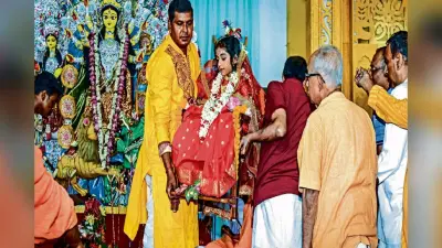 जमशेदपुर में मां दुर्गा के दरबार की सजावट में खर्च हुए 80 करोड़ रुपये, 424 जगहों पर हो रही पूजा