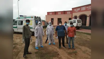 Jamtara News: हार्डवेयर व्यवसायी समेत एक ही परिवार के 7 लोग कोरोना पॉजिटिव, डीसी स्टाफ क्वार्टर में भी मिले तीन संक्रमित, उपायुक्त होम कोरेंटिन