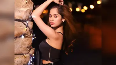 Jannat Zubair Car Collection: जन्नत जुबैर इन महंगी गाड़ियों की है मालकिन, लिस्ट में शामिल है Jaguar XJL