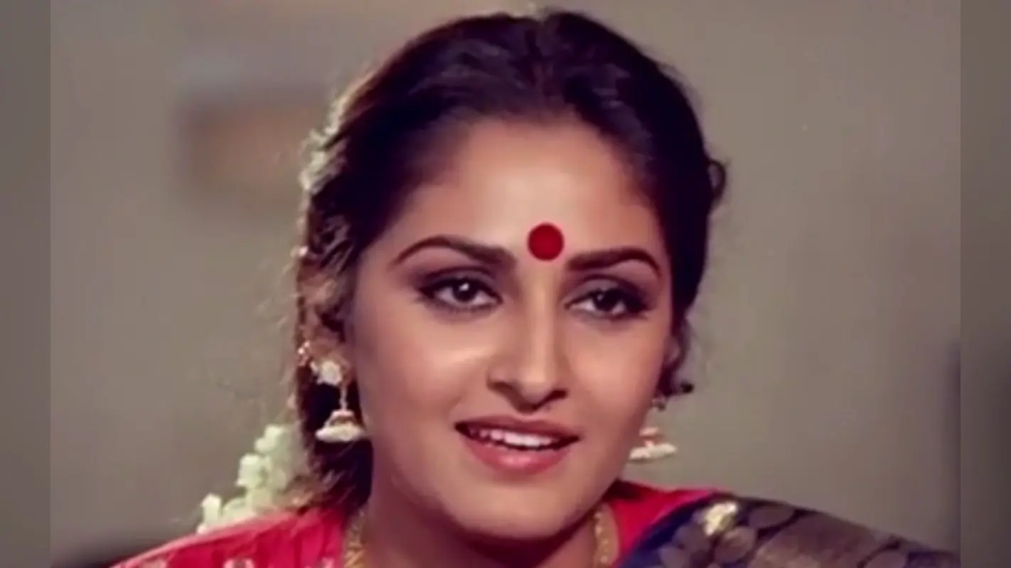 Jaya Prada Jail: कोर्ट ने एक्ट्रेस जयाप्रदा को 6 महीने की सुनाई सजा, जानें क्या है पूरा मामला