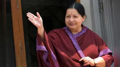 Jayalalithaa Death Case: जयललिता की मौत के पीछे करीबी दोस्त शशिकला का हाथ, जांच रिपोर्ट में दावा