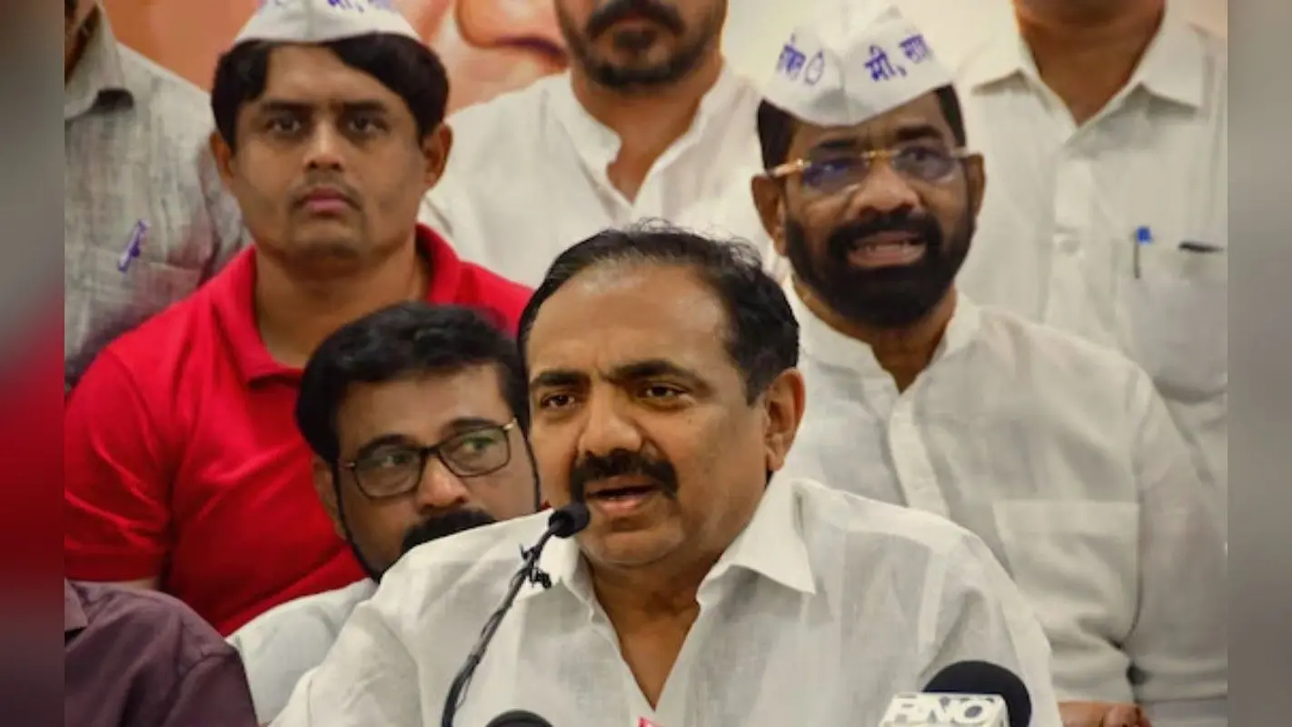 Maharashtra Politics: अजित पवार समेत 8 अन्य के खिलाफ NCP ने दायर की अयोग्यता याचिका