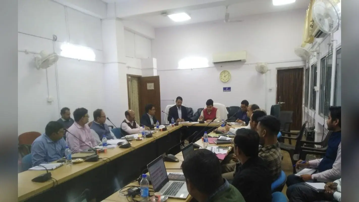 JBVNL: झारखंड में बिजली चोरों पर चलेगा चाबुक, गलत बिल देनेवाले ऊर्जा मित्रों पर भी होगी कार्रवाई- निदेशक