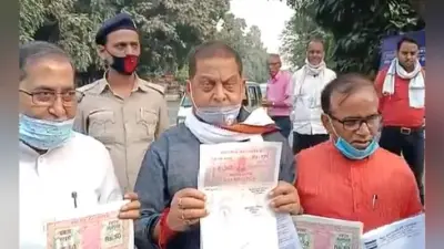 मंदिर का गेट खोलवाने दबंगई पर उतरे जदयू विधायक गोपाल मंडल, सरकारी निर्देश तोड़कर निकाली कांवर यात्रा