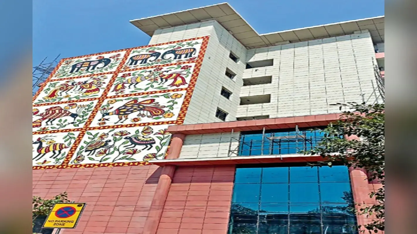 दिल्ली के बाद अब नवी मुंबई में बनेगा आलिशान झारखंड भवन, लागत जान पकड़ लेंगे माथा