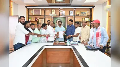हेमंत सोरेन से मिला सरना समिति का प्रतिनिधिमंडल, विश्व आदिवासी दिवस कार्यक्रम में शामिल होने का दिया आमंत्रण