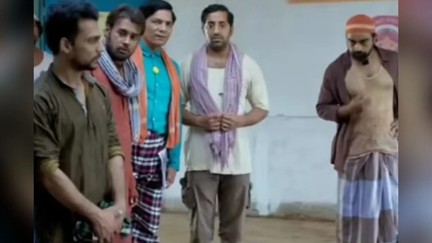 आवासीय विद्यालय बुंडू की 60 छात्राओं ने रांची टाटा एनएच-33 किया जाम, मांगों पर एसडीएम ने दिया ये आश्वासन