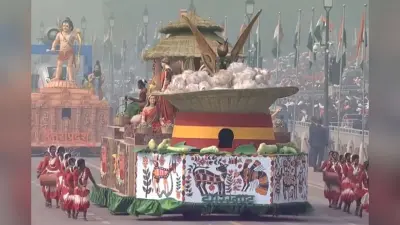 Republic Day 2024: कर्तव्य पथ पर झारखंड की झांकी, तसर सिल्क की चमक में दिखी आदिवासी महिलाओं की दक्षता