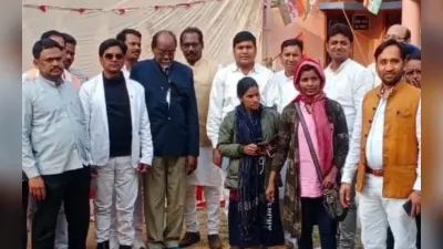 Jharkhand Politics: चित्रसेन सिंकू ने की टीएमसी की आपात बैठक, झारखंड की सरकारों को निशाने पर लिया