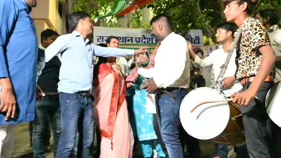 Rajasthan News: जयपुर कांग्रेस में बगावत! पार्टी कैंडिडेट के खिलाफ रमा देवी ने भरा पर्चा, हरकत में दिग्गज नेता