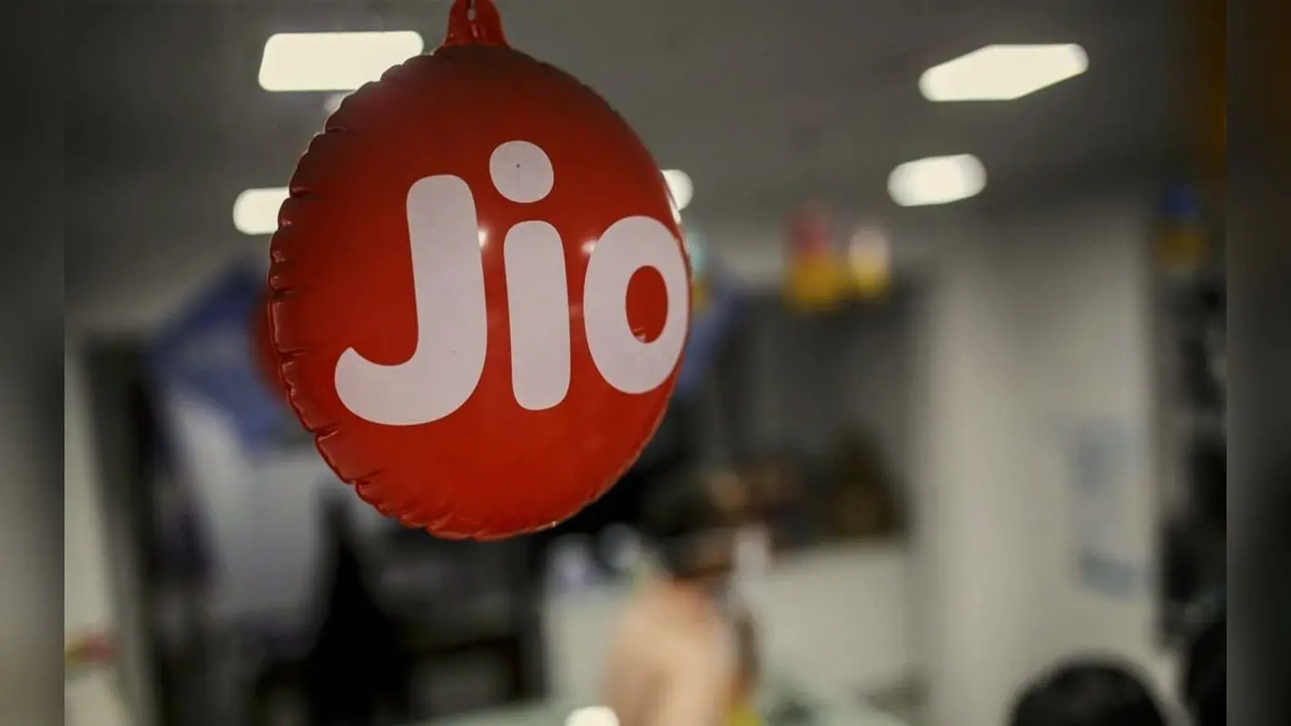Jio का यह प्लान है खास, सिर्फ 75 रुपये में मिल रहे अनलिमिटेड कॉलिंग और फ्री डेटा बेनिफिट्स