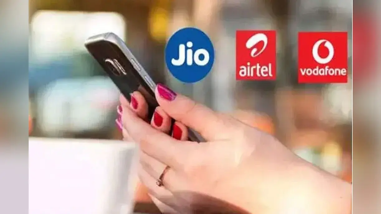 4GB डेली डेटा वाला Vi का यह प्लान है Jio और Airtel के रीचार्ज से सस्ता