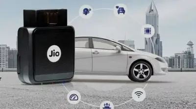 Reliance JioMotive एक ऐसी डिवाइस जिसके लगाते ही कोई भी कार बन जाएगी स्मार्ट कार, कीमत सिर्फ ₹4,999