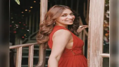 Bigg Boss OTT 2: कौन हैं जिया शंकर, जो अपनी ग्लैमरस अदाओं से बिग बॉस के घर में मचाएंगी धमाल