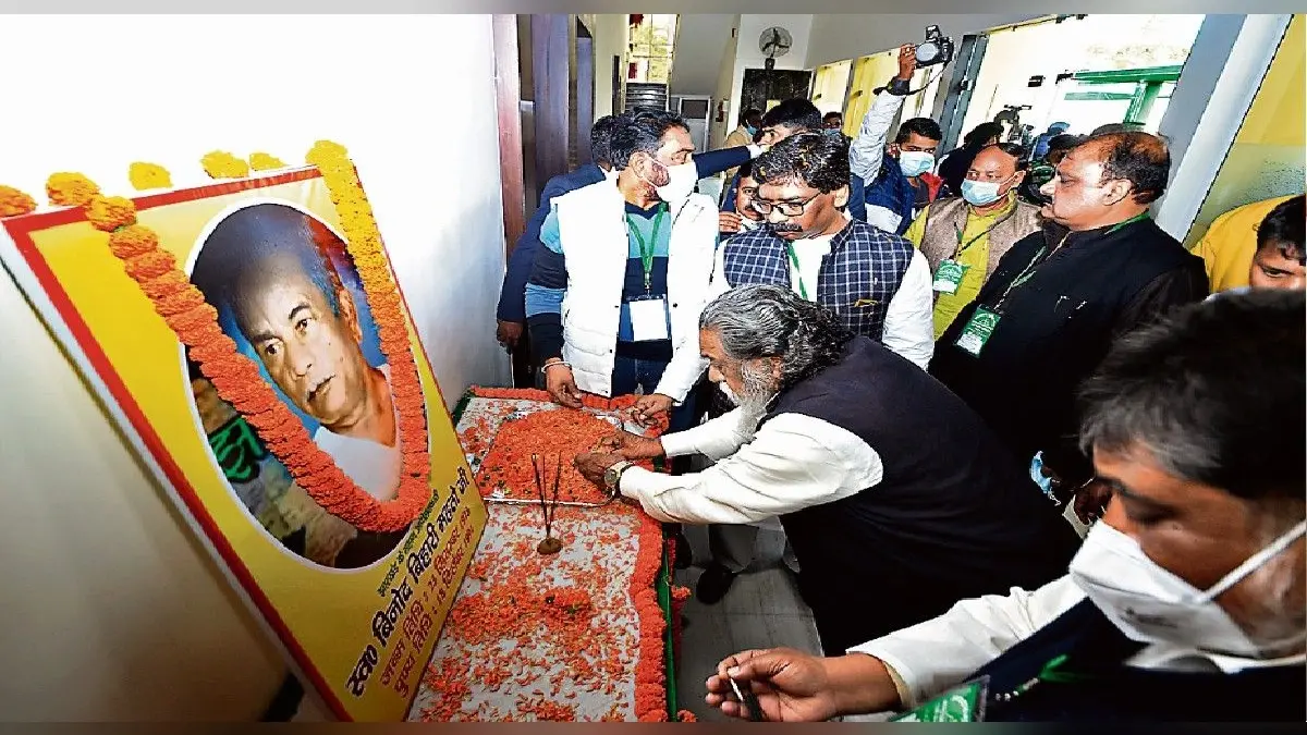 JMM के महाधिवेशन में बोले सीएम हेमंत सोरेन, कहा- सत्ता का मोह मुझे नहीं, झारखंड और झारखंडी को बचाना होगा