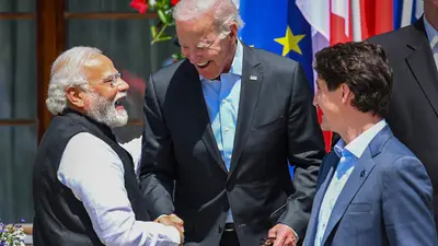 वर्ल्ड लीडर्स के बीच नरेंद्र मोदी को ढूंढ़ते हुए आये अमेरिका के राष्ट्रपति जो बाइडेन, देखें Video