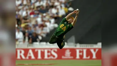 HBD Jonty Rhodes: जब बिना मैच खेले जोंटी रोड्स बने ‘मैन ऑफ द मैच’, क्रिकेट से पहले खेलते थे हॉकी