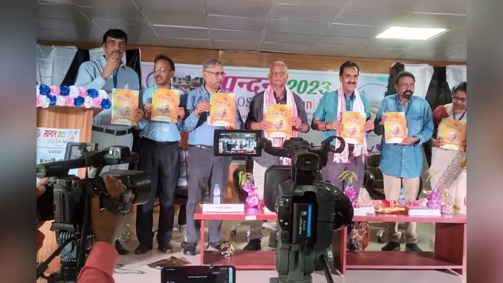 Josaru’s alumni meet: यादों के उड़न खटोले पर सवार हुए पुर्ववर्ती छात्र, पत्रकारिता विभाग में मना “स्पंदन” 2023