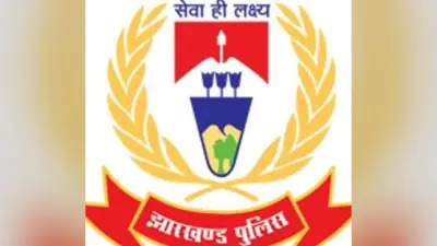 घाघरा : दो नक्सली कमांडरों के घर पुलिस ने चिपकाया गया इश्तिहार, जानें क्या है मामला