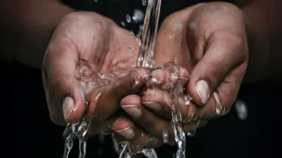 बदलाव की बूंद की ओर अग्रसर झारखंड, 82 फीसदी विद्यालयों के बच्चों को मिल रहा शुद्ध जल