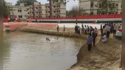 Kanpur: गंगा का जलस्तर घटते ही खुला बोट क्लब, नियमित आरती के साथ लेजर शो और संगीत की महफिल की तैयारी