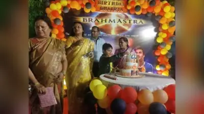 कानपुरः विवादों में घिरी DM नेहा जैन, बेटे के ‘ब्रह्मास्त्र’ केक पर हिंदू संगठन भड़का, मांगनी पड़ी माफी