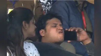 IND vs NZ: कानपुर टेस्ट के दौरान गुटखा खाते युवक का फोटो वायरल, लोग बोले- भाभी घर के अंदर नहीं जाने दे रही