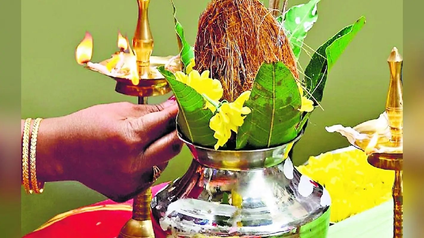 Shardiya Navratri 2023: शारदीय नवरात्रि
कल से, इस शुभ मुहूर्त में करें घटस्थापना..