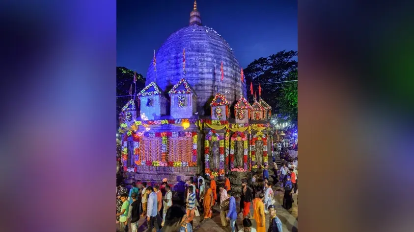 विश्वप्रसिद्ध कामाख्या मंदिर में इस बार नहीं लगेगा ‘अंबुबाची मेला’ देवी के रजस्वला होने से जुड़ी है मान्यता